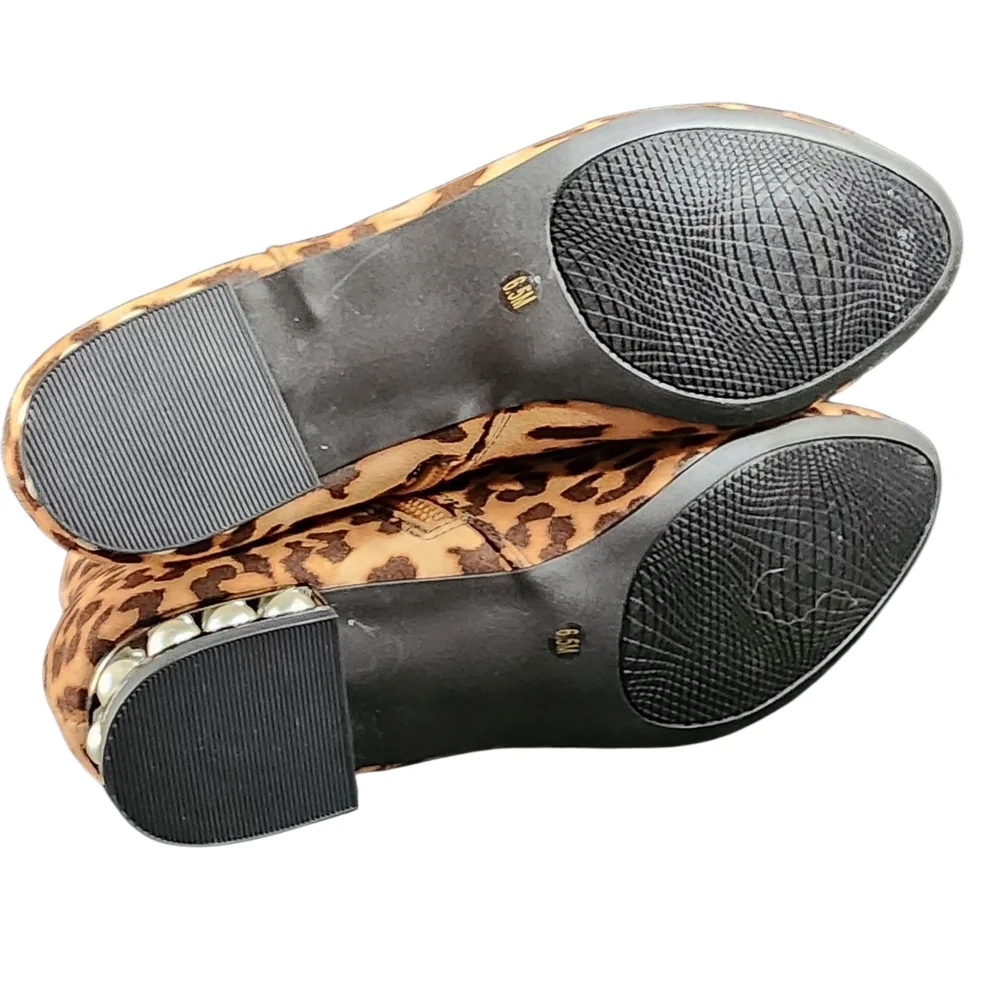 Leopard Print Ankle Booties‎